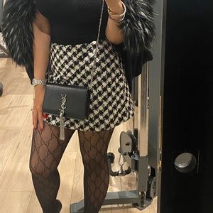 Zara black and white mini skirt